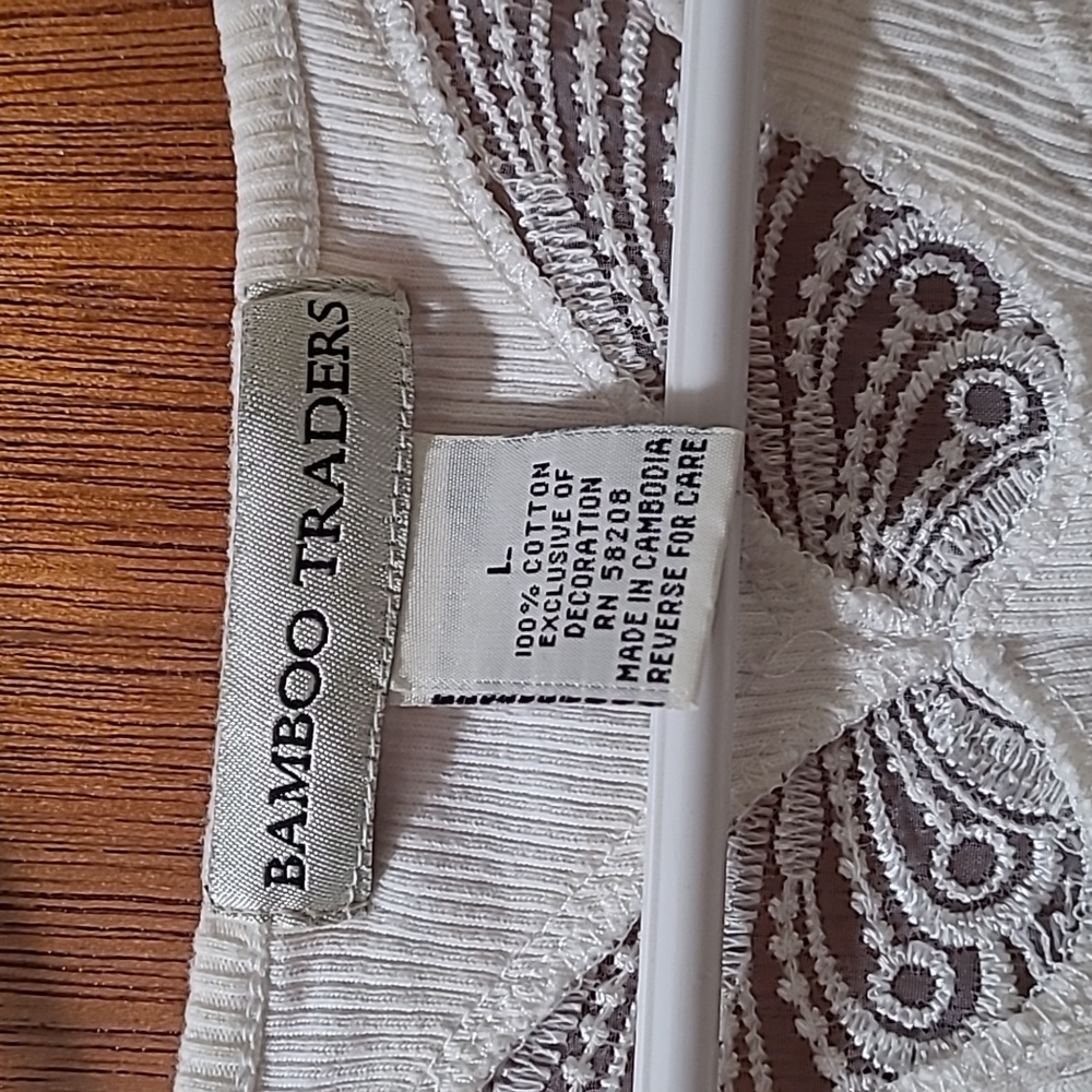 Lace Butterfly Ribbed Tank - Picture 2 of 4